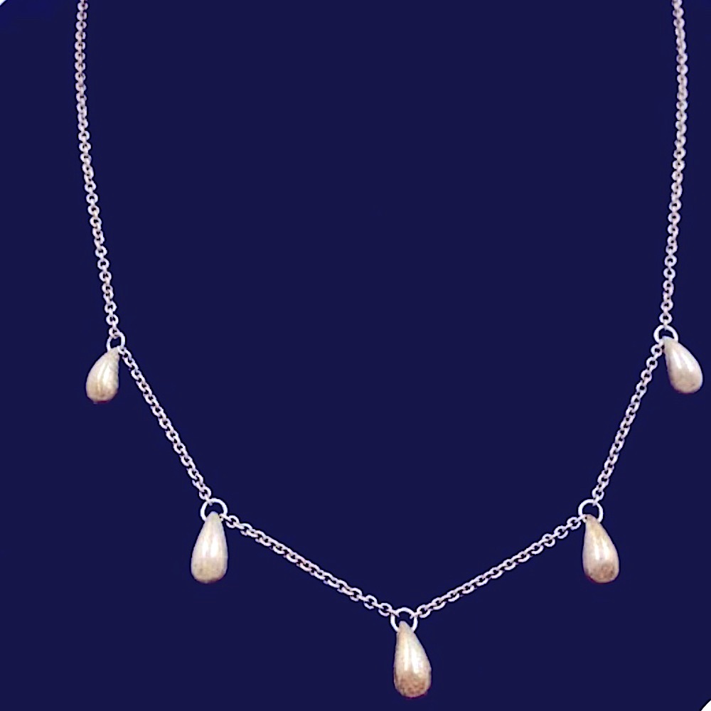 Elegant Silver and Gold Teardrop Necklace